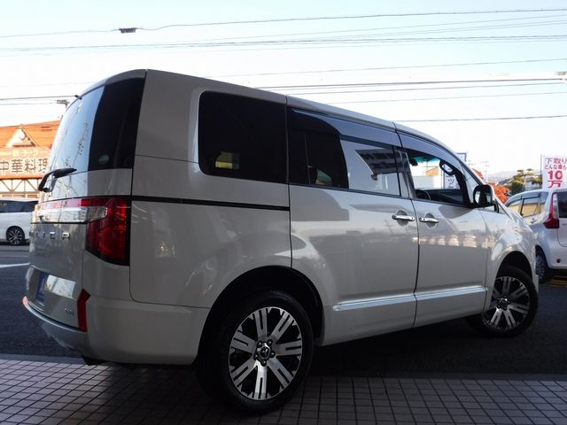 Mitsubishi DELICA D5 2020-03 181490-2