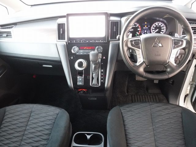 Mitsubishi DELICA D5 2020-03 181490-1