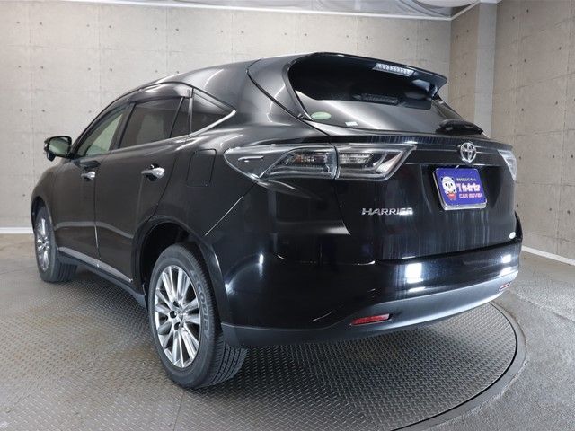 Toyota HARRIER 2016-12 19142-24