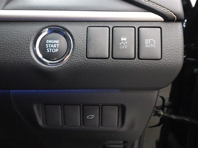 Toyota HARRIER 2016-12 19142-11