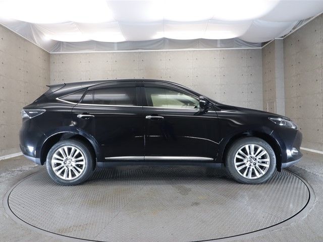 Toyota HARRIER 2016-12 19142-22