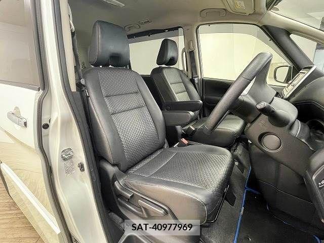 Nissan SERENA 2019-07 393858-4