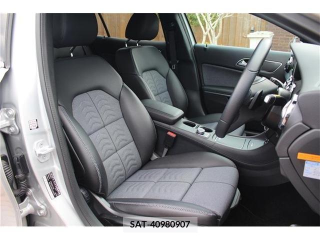 Mercedes Benz GLA-CLASS 2017-11 212728-13