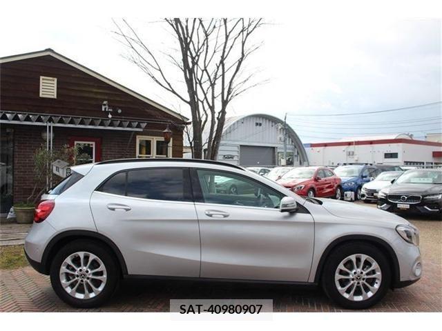 Mercedes Benz GLA-CLASS 2017-11 212728-1