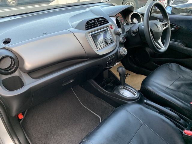 Honda FIT 2010-08 5110-16