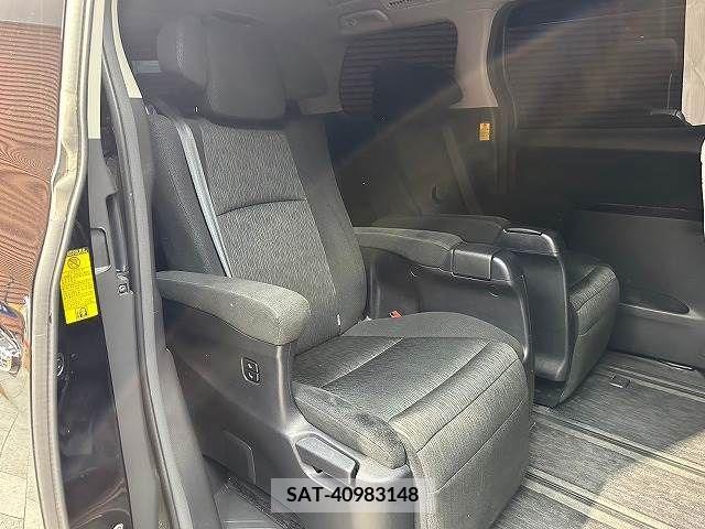 Toyota VELLFIRE 2014-03 338858-8