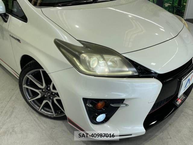 Toyota PRIUS 2012-03 393435-10