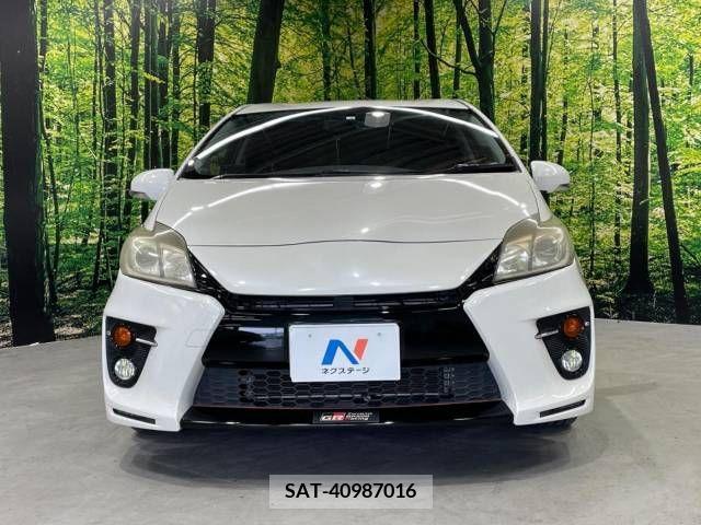 Toyota PRIUS 2012-03 393435-12