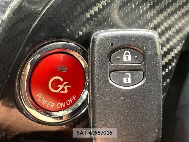 Toyota PRIUS 2012-03 393435-6