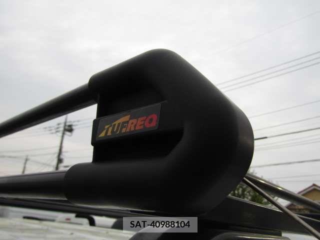 Suzuki EVERY 2022-05 268849-9