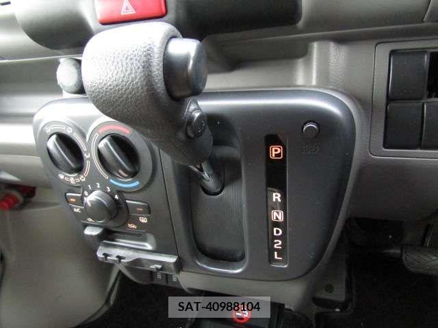 Suzuki EVERY 2022-05 268849-15