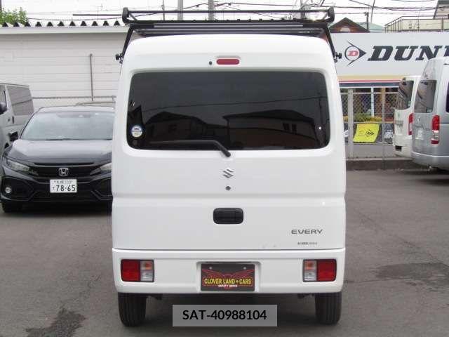 Suzuki EVERY 2022-05 268849-7