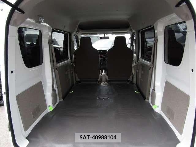 Suzuki EVERY 2022-05 268849-10