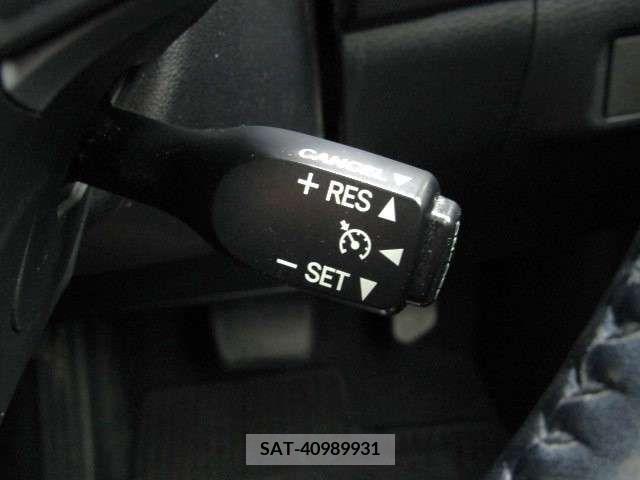 Toyota HARRIER 2016-11 271169-11