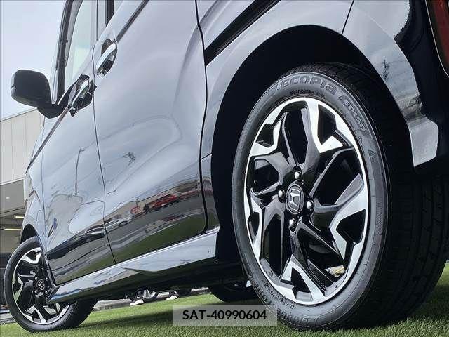 Honda N BOX CUSTOM 2017-11 208845-17