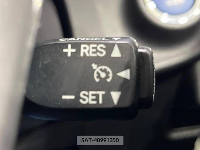 Toyota AQUA 2016-07 325928-6