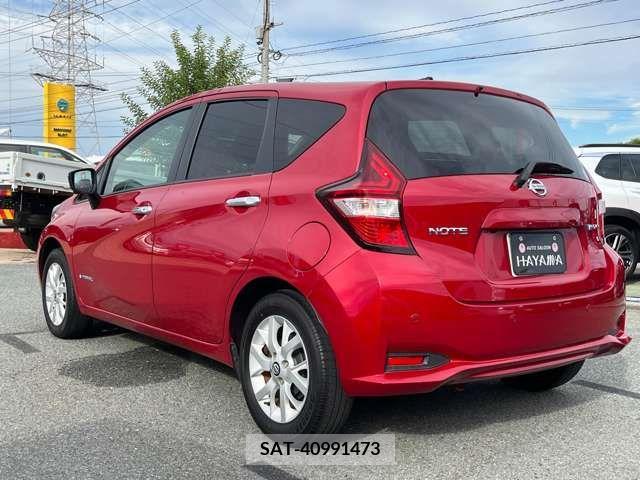 Nissan NOTE 2019-11 256038-6