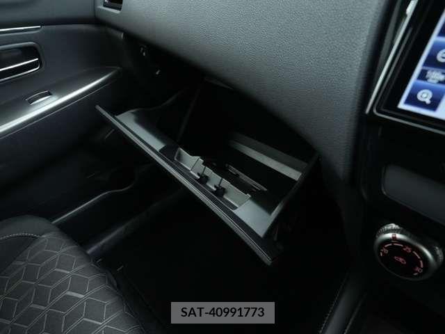 Mitsubishi RVR 2023-04 283874-11