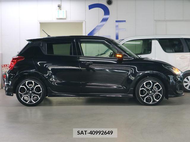 Suzuki SWIFT 2022-06 213812-7