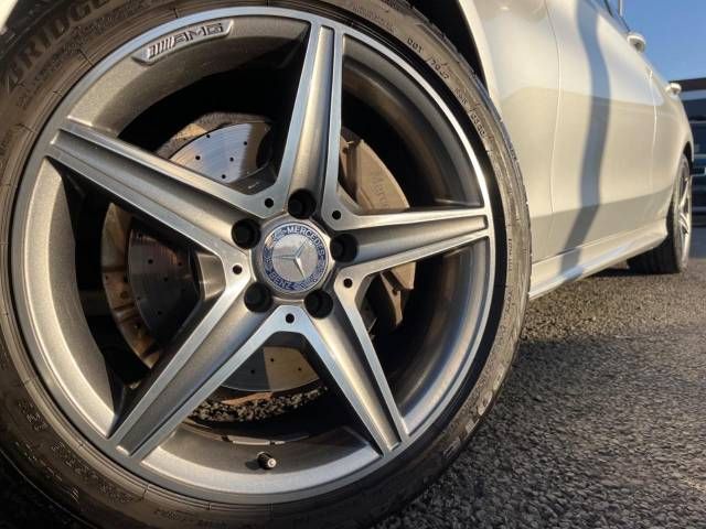 Mercedes Benz C-CLASS 2015-08 181797-14