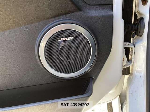 Hummer H2 2005-01 222954-6
