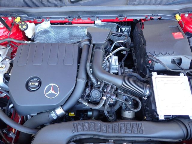 Mercedes Benz A-CLASS 2020-09 10865-11