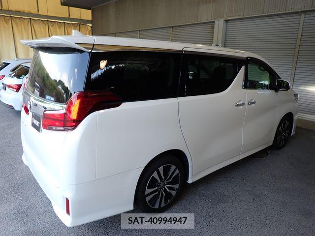 Toyota ALPHARD 2021-08 355366-7