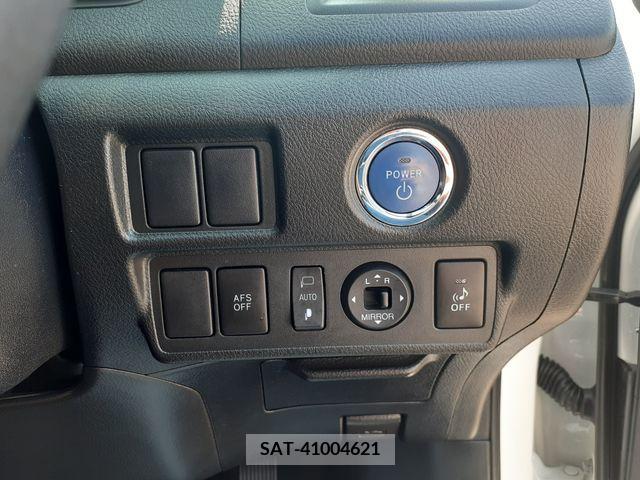 Toyota SAI 2013-06 347605-21