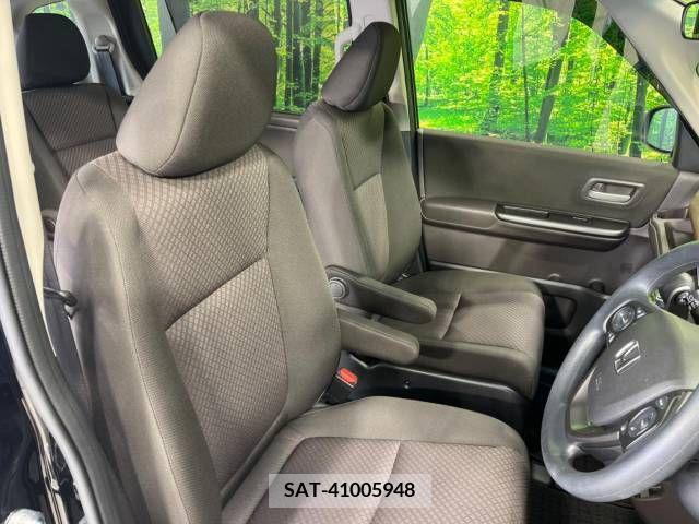 Honda FREED 2021-06 302972-8