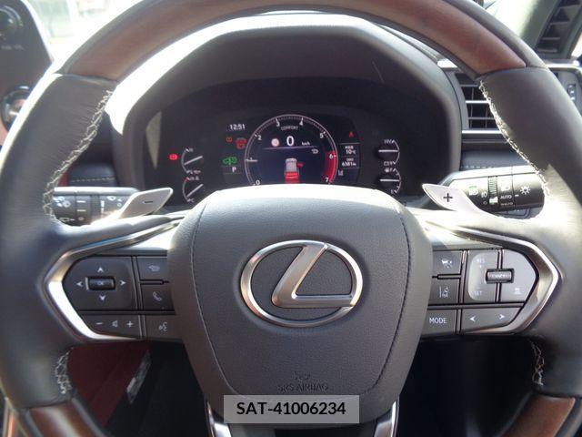 Lexus LX 2023-01 210174-14