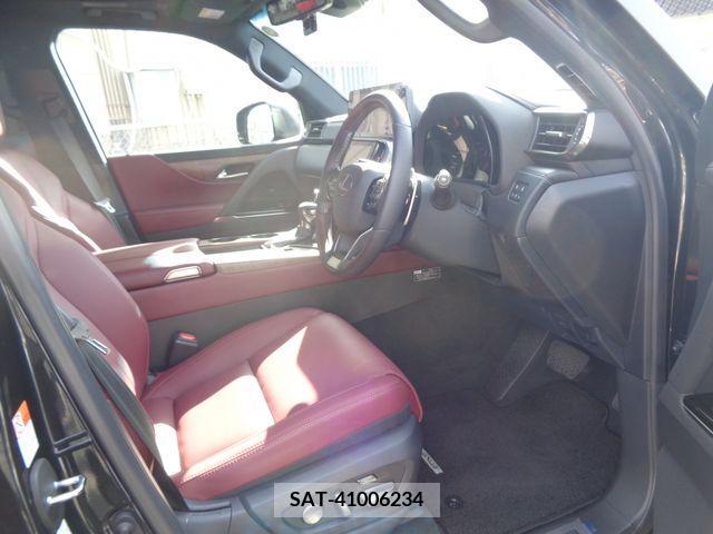 Lexus LX 2023-01 210174-3