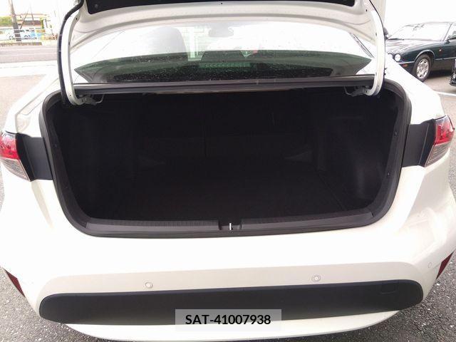 Toyota COROLLA SEDAN 2021-05 264764-19