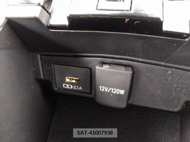 Toyota COROLLA SEDAN 2021-05 264764-14