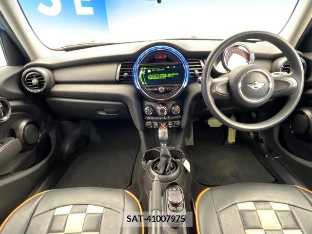 Bmw MINI 2017-08 357282-1