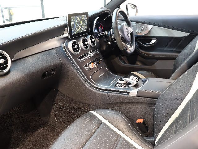 Amg C-CLASS 2017-01 25380-1