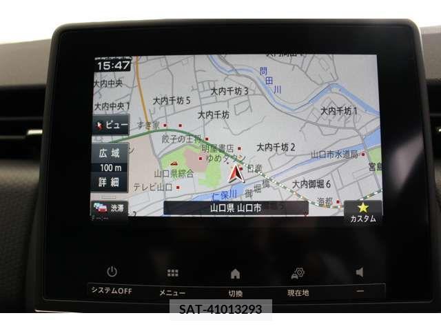 Renault LUTECIA 2021-03 210786-8