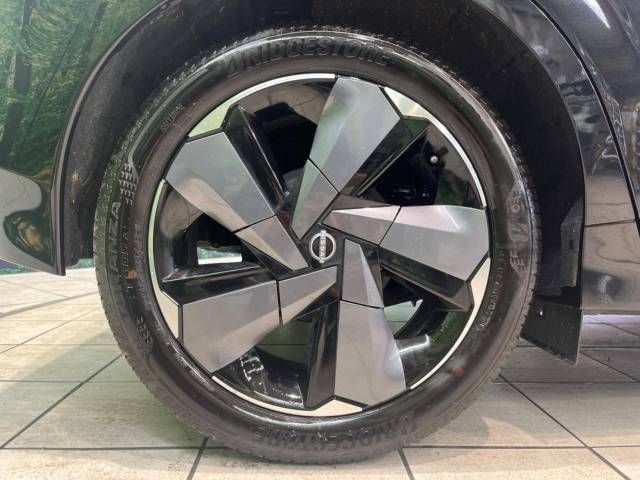 Nissan AURA 2023-06 194042-13