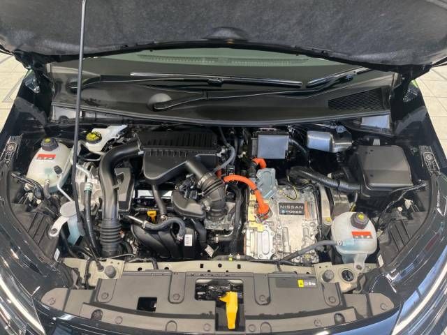 Nissan AURA 2023-06 194042-18