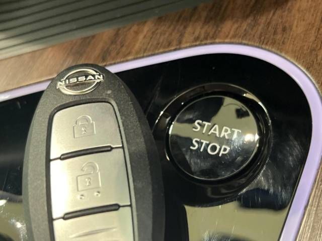 Nissan AURA 2023-06 194042-6