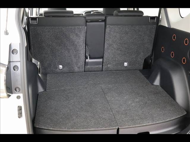 Toyota SIENTA 2020-06 21537-13