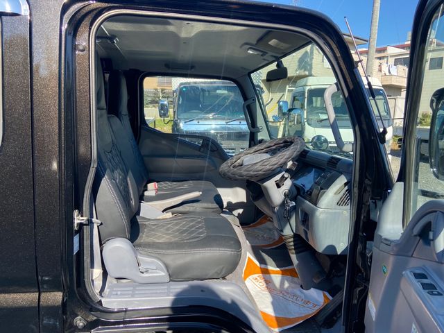 Mitsubishi CANTER 2006-06 14338-13