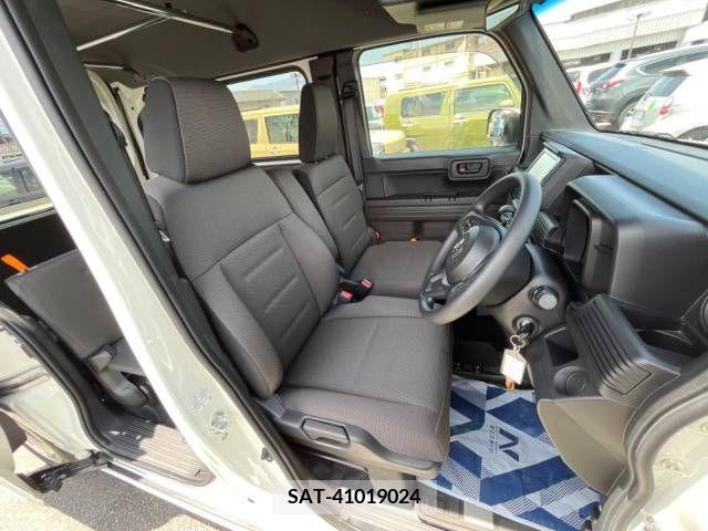 Honda N-VAN 2018-07 280652-8