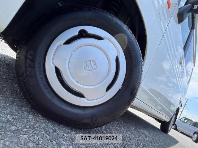 Honda N-VAN 2018-07 280652-13