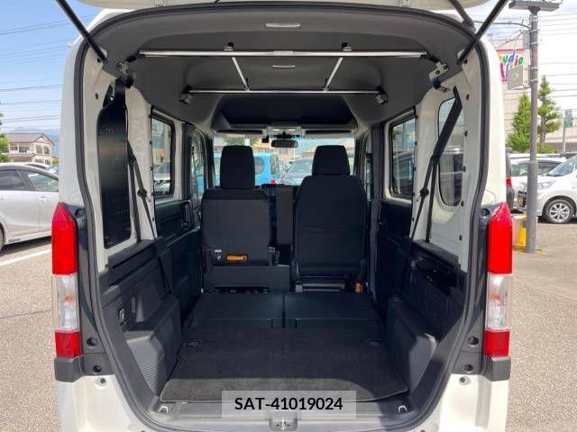 Honda N-VAN 2018-07 280652-10