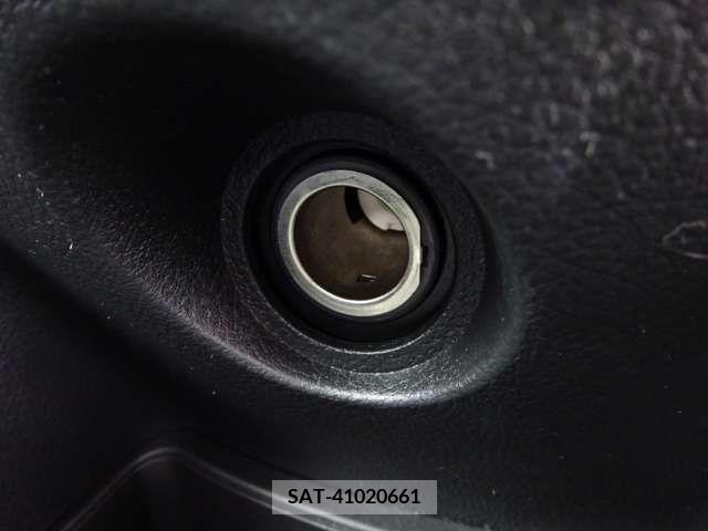 Nissan NOTE 2009-11 230459-16