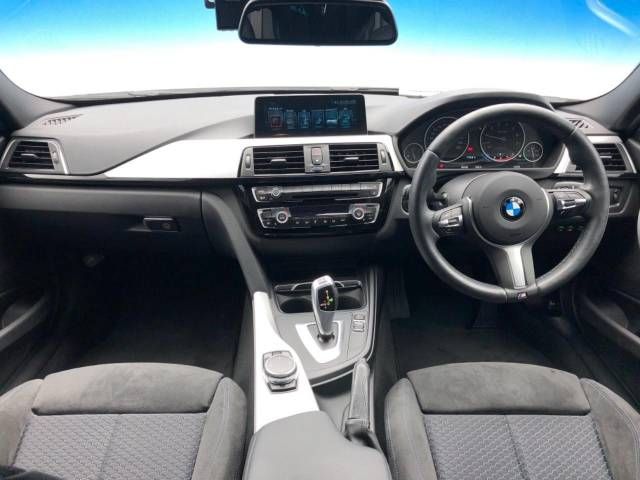 Bmw 3 SERIES 2016-11 17986-1