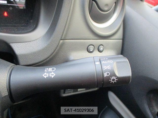 Nissan NOTE 2016-12 206627-13