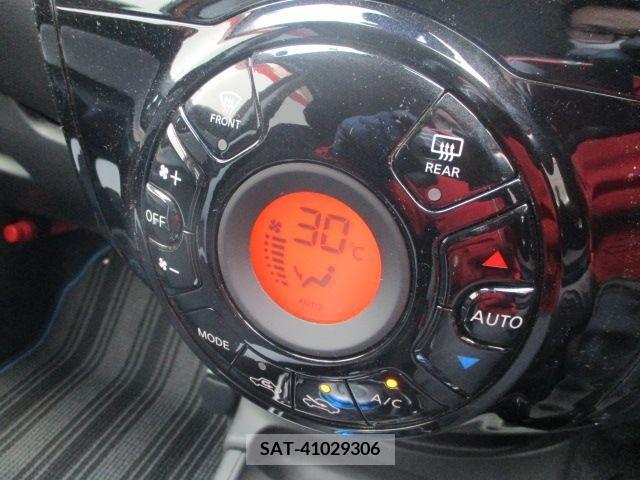 Nissan NOTE 2016-12 206627-17