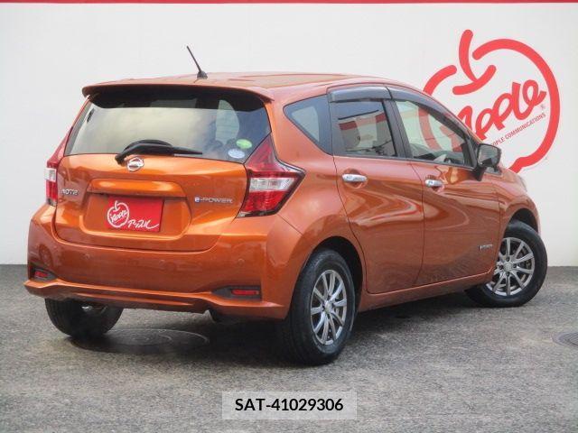 Nissan NOTE 2016-12 206627-1