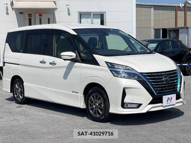 Nissan SERENA 2019-10 325066-19